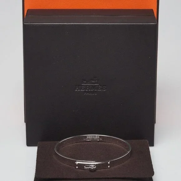 Hermes 18k White Gold and Diamond Small Model Kelly Bracelet Size SH